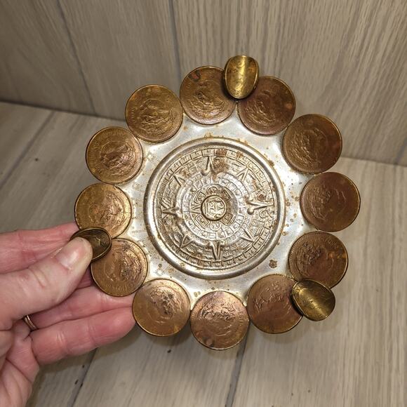 Vtg Aztec Calendar Mexican Coin Ashtray Catch All Dish Handmade MCM - Picture 2 of 8